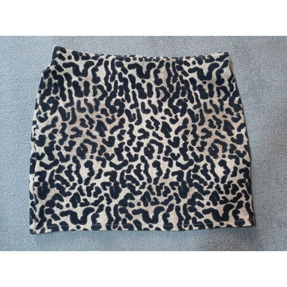 ZARA Womens Size 5 Cheetah animal Print Mini Skirt stretch